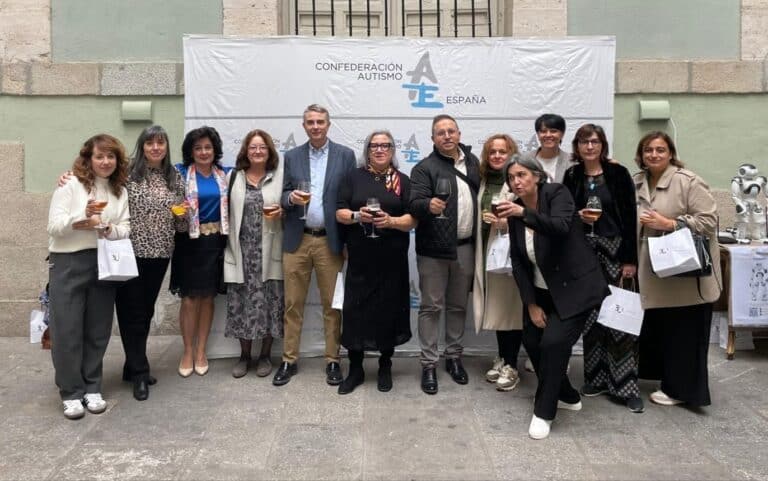Autismo España celebra tres décadas de avances en derechos e inclusión: 30 años al servicio de las personas con TEA y sus familias